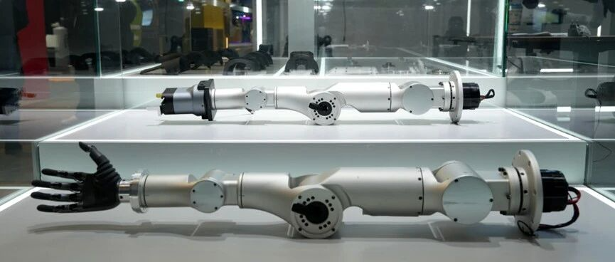 3D打印新闻:制造龙头加码3D打印;3D打印加速布局人形机器人等